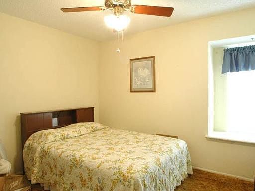 5th image of 8615 GLEN MONT DR