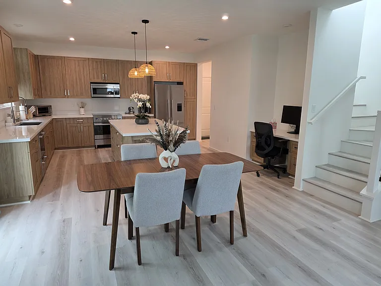 91-1101 Franklin D Roosevelt Ave #207 — Photo 5
