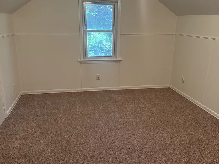 1014 Evergreen Ave — Photo 18