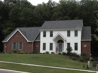 1319 Burr Oak Ct, Heath, OH