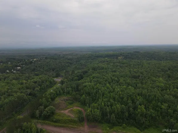 Near Old Us 2 Hwy, Wakefield, MI 49968