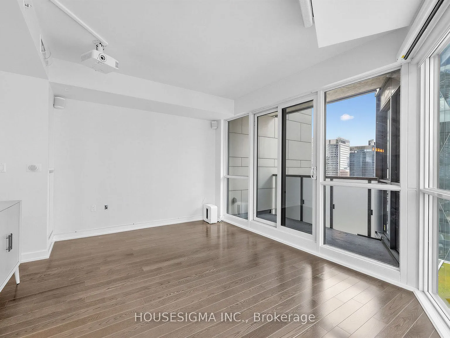 2 bed, $3,600 — Photo 4