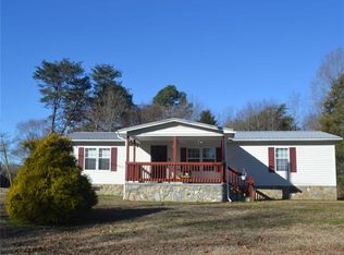 1761 Ring Tail Rd, Claremont, NC 28610