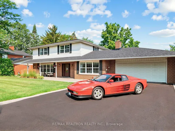 71 Fletcher St, Bradford West Gwillimbury, ON L3Z 1M1
