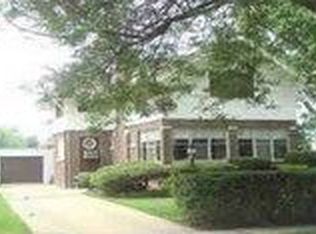 352 Chauncey St, Sycamore, IL 60178