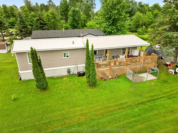 7 Patterson Rd, Rideau Lakes, ON K0G 1E0