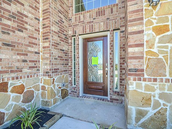 3rd image of 23127 Willowford Glen Ln