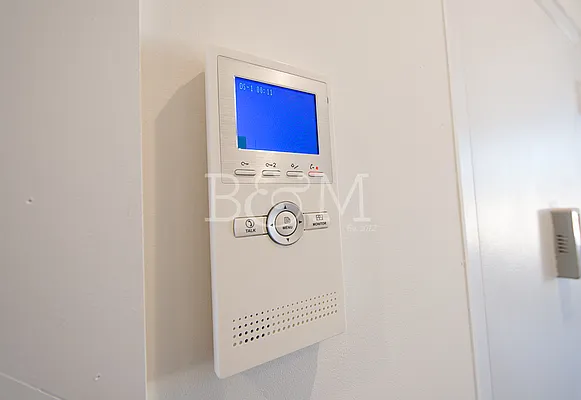 Rented by Brick&Mortar | media 14