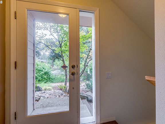2nd image of 9390 SW 70th Ave