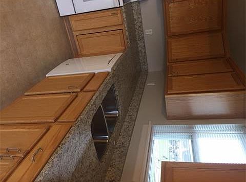 4th image of 12915 NW Oakview Dr