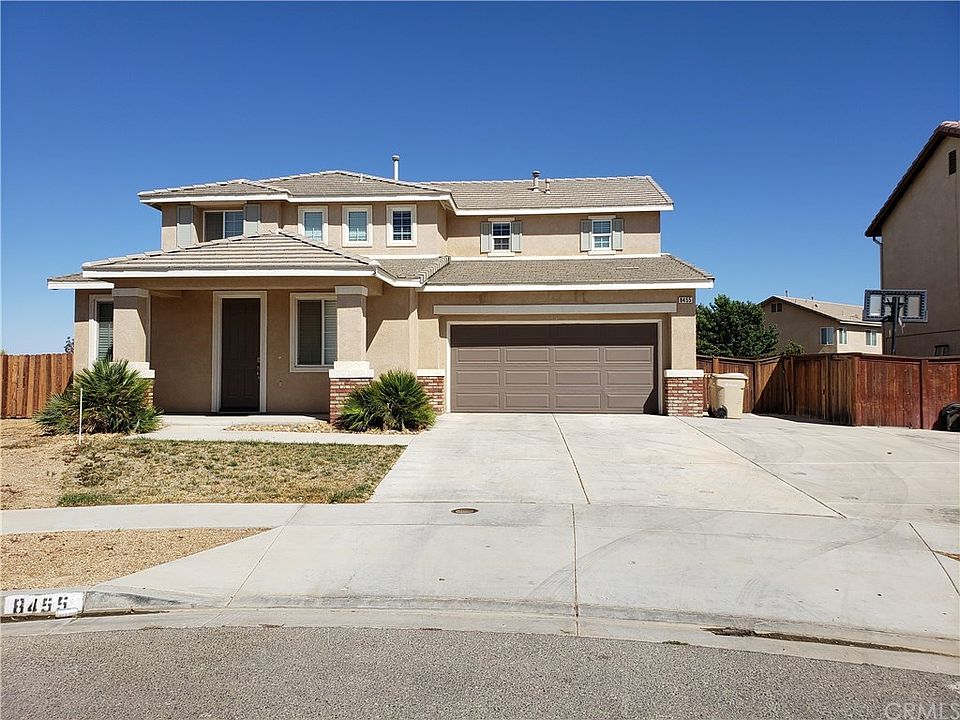 2nd image of 8455 Roosevelt Ct