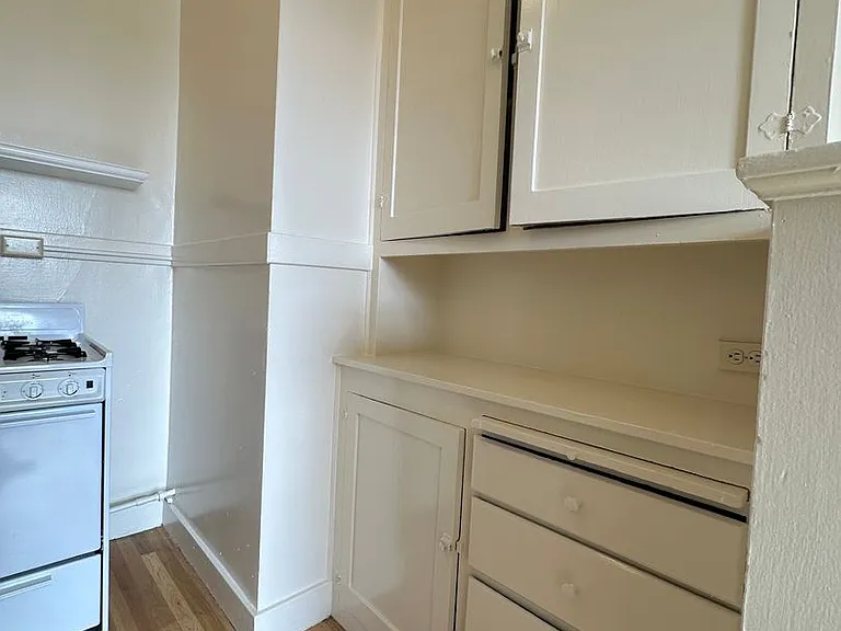 405 33rd Ave #1027R — Photo 9
