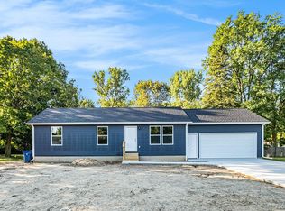 1207 Sorrento Ln, Flint, MI 48507