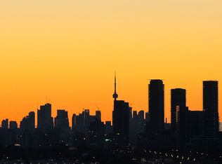 36 Zorra St #1005, Toronto, ON M8Z 0G5