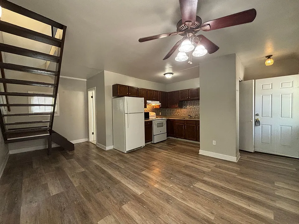 9 Lafayette Park