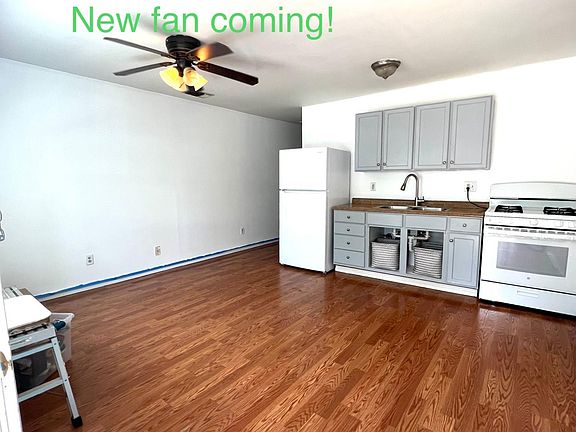 3rd image of 316 W Humphreys St #316