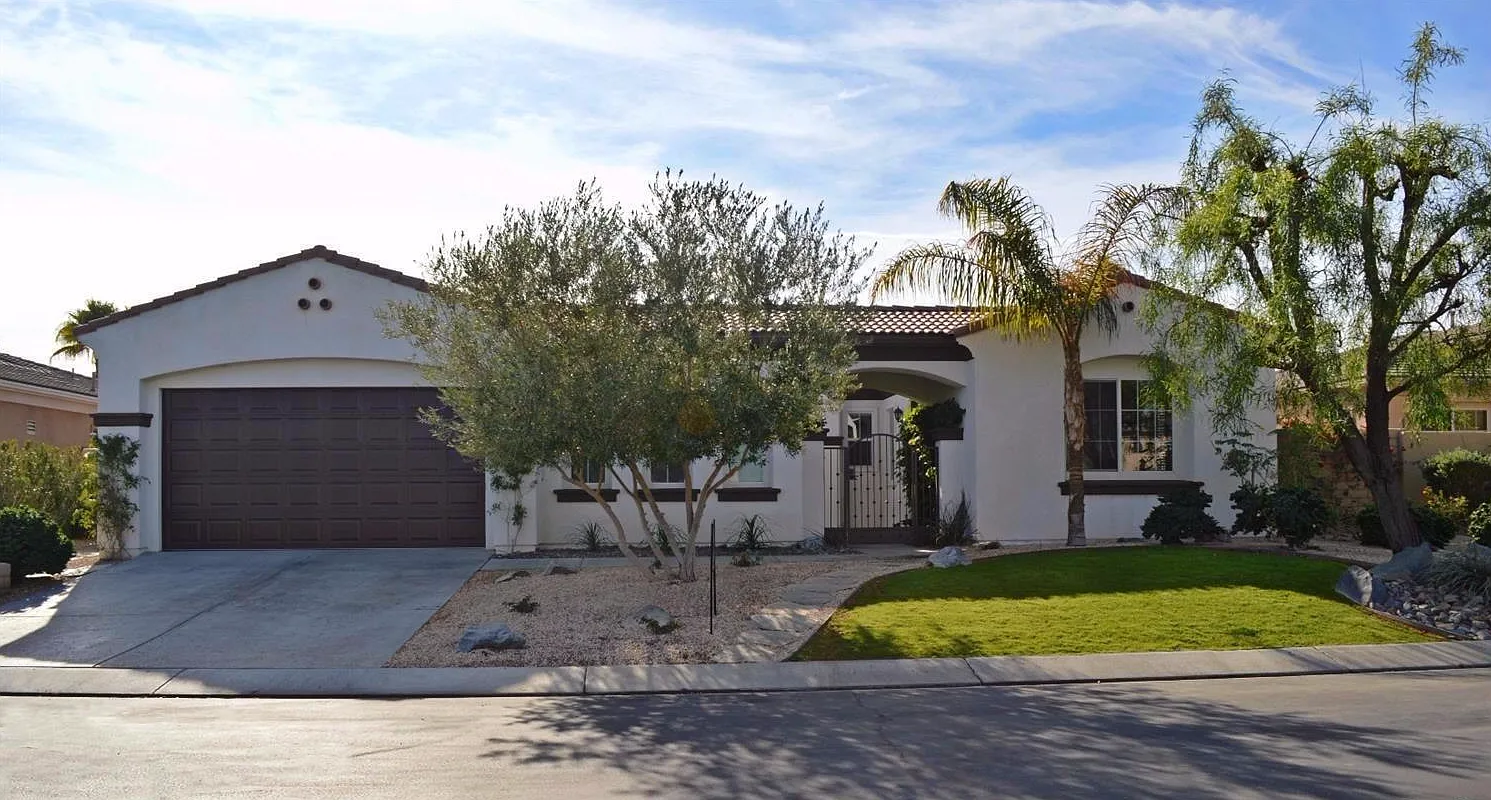 4 bed, 2389 sqft, $8,000 — Photo 1