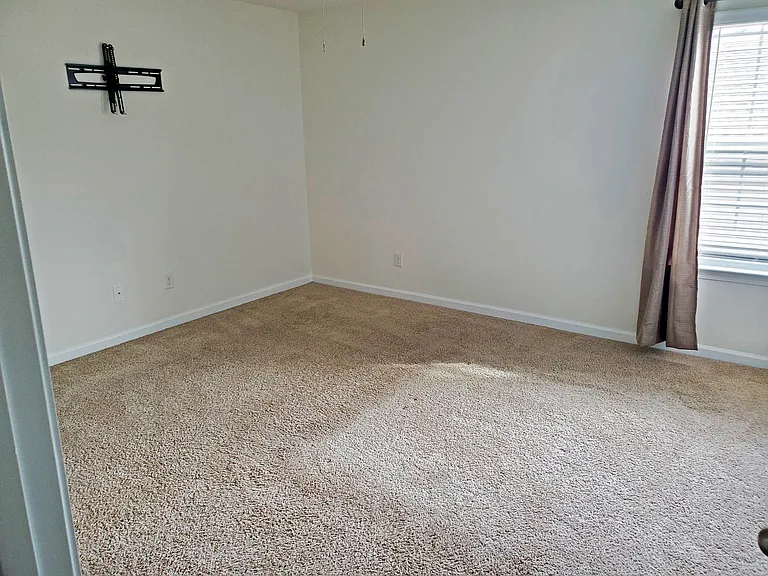 814 Hillsdale Ave — Photo 13