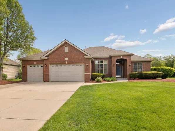 21113 Kenmare Dr, Shorewood, IL 60404