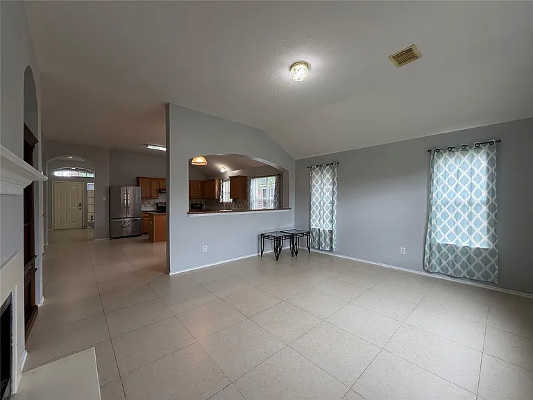 9803 Hallmark Ln — Photo 9