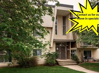 5127 53rd Ave, Rocky Mountain House, AB T4T1R7