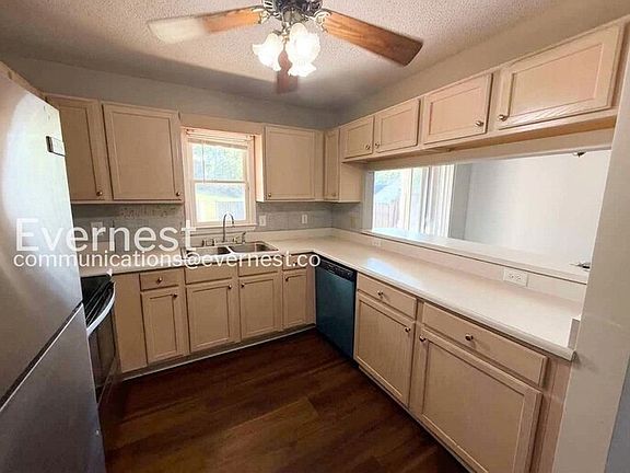 3rd image of 5016 Cheshire Ct