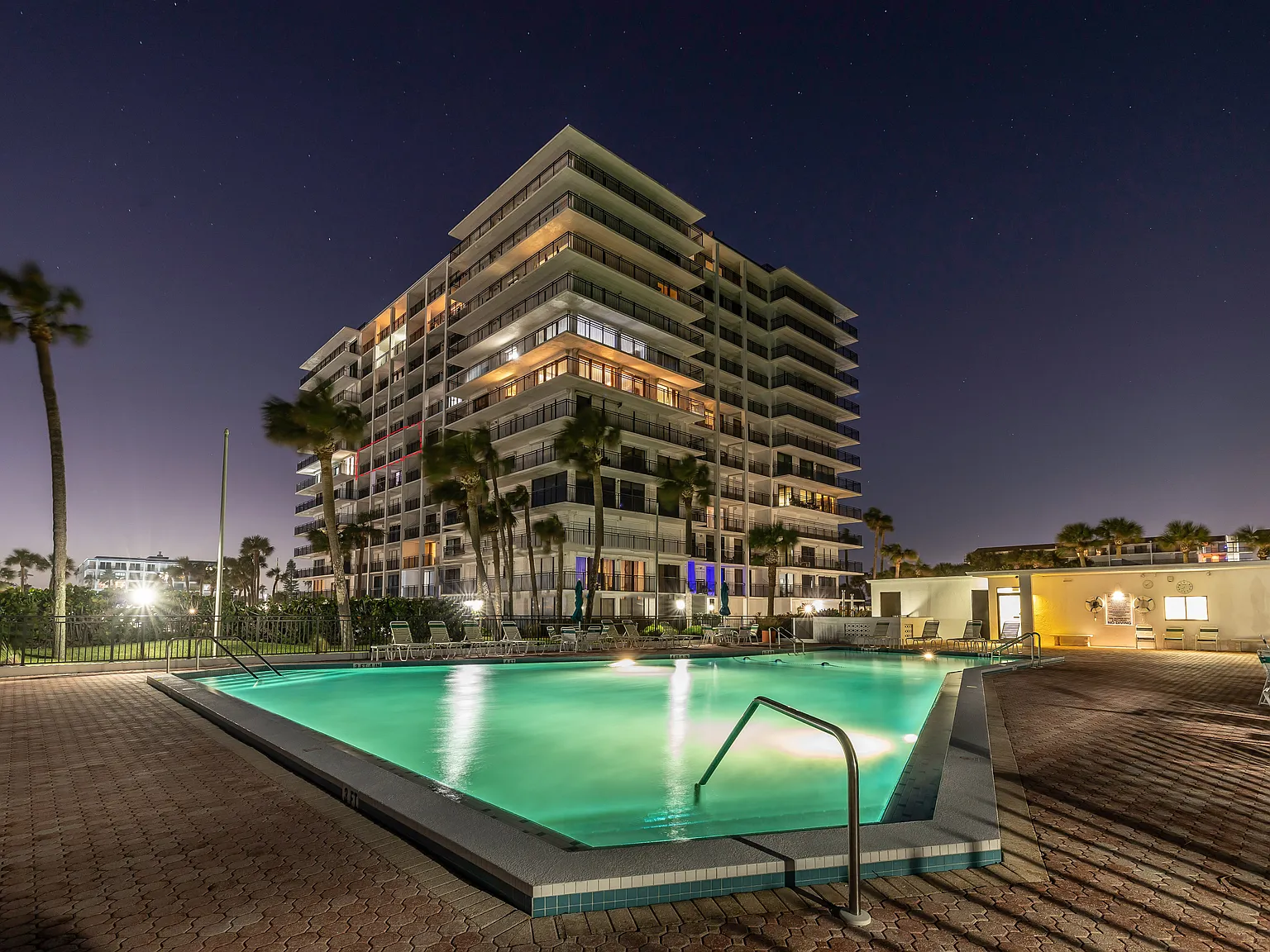 2 bed, 1400 sqft, $3,300 — Photo 4