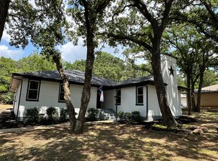 509 Ridgecrest Cir, Denton, TX 76205