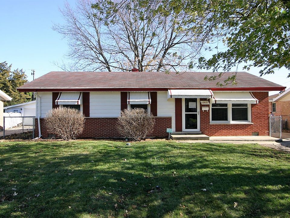 1st image of 12837 W Playfield Dr