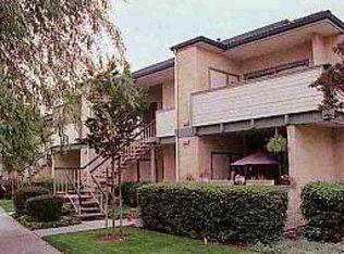 2963 Risdon Dr, Union City, CA 94587
