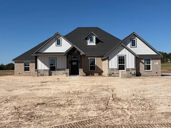 1035 Colt Rd, Springtown, TX 76082