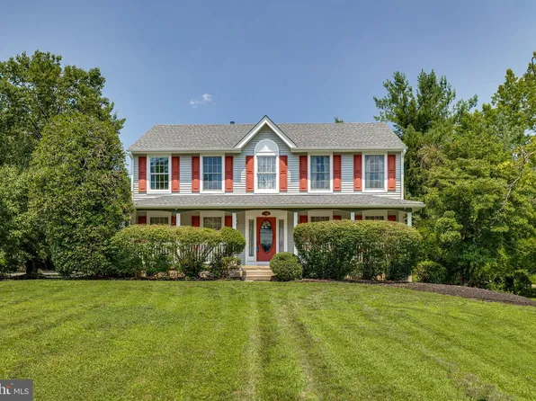 97 Branch St, Medford, NJ 08055