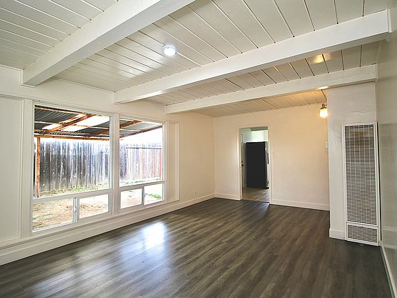 3rd image of 573 Rincon Ave #B