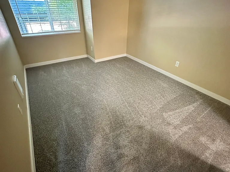 Evanbrook Apartments — Photo 34