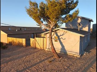 31576 Emerald Rd, Lucerne Valley, CA 92356