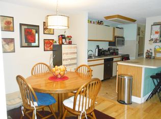 111 Trolley Crossing Ln, Middletown, CT 06457