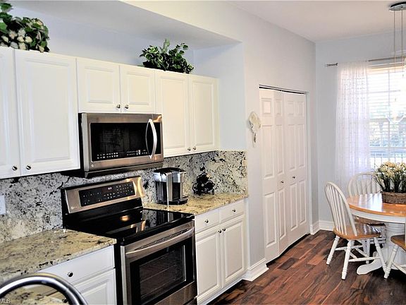 4th image of 4640 Turnberry Lake Dr Unit 204