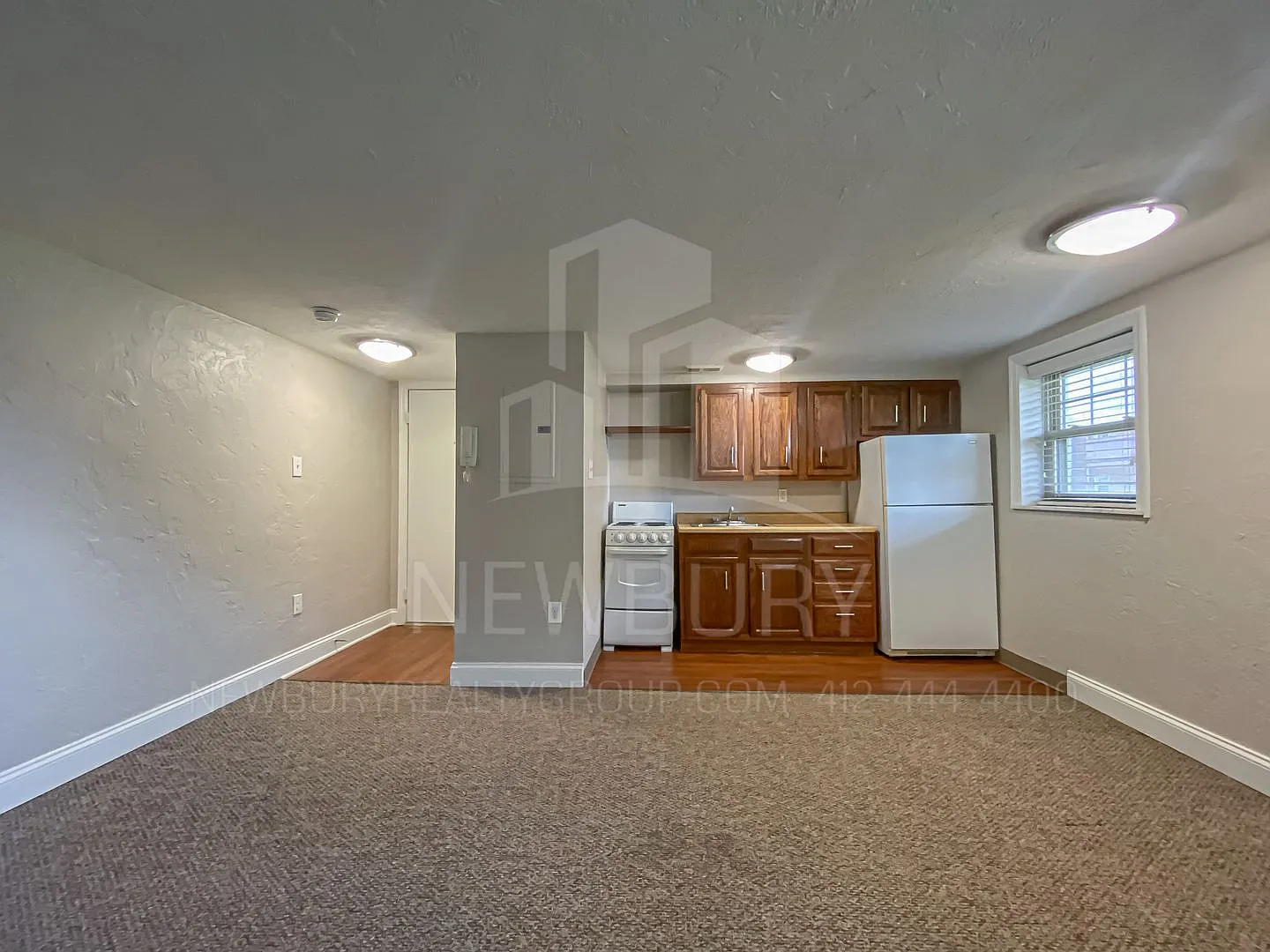 Aspen Court Apartments — Photo 4