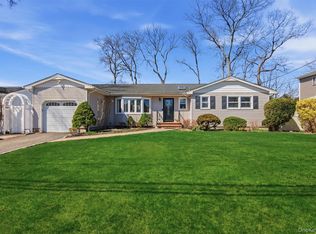 64 Avenue D, Holbrook, NY