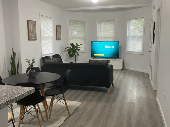 383 Academy Ave Floor 2, Providence, RI 02908