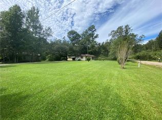 62898 N Pontchartrain Dr, Lacombe, LA 70445