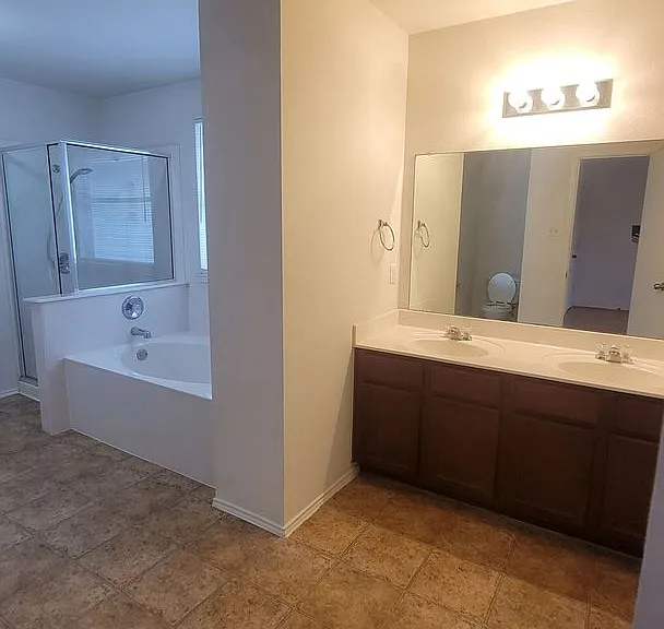 9213 Bellgrove Ct — Photo 4