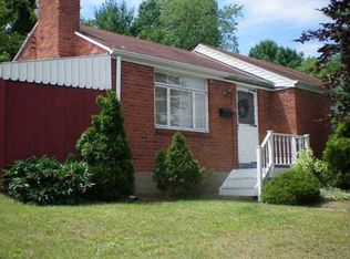 5130 Fieldcrest Dr, Pittsburgh, PA