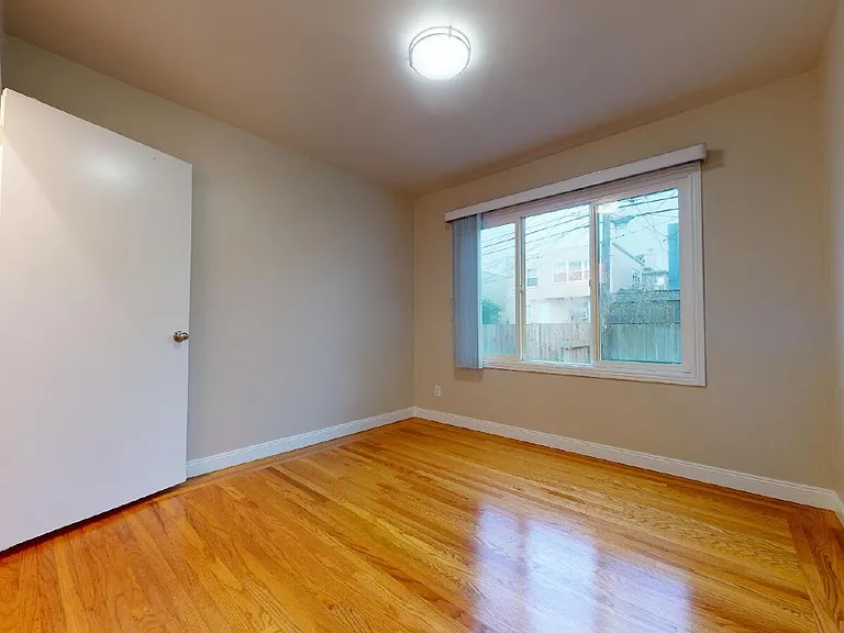 31 Crestline Ave — Photo 8