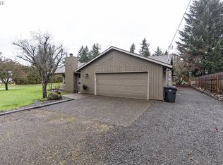15641 S Lammer Rd, Oregon City, OR 97045