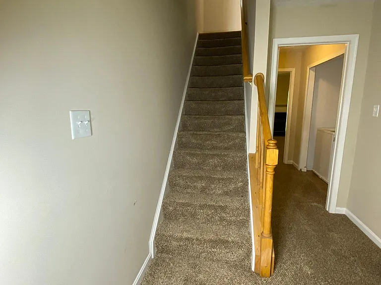 402 Dundee Pl — Photo 25