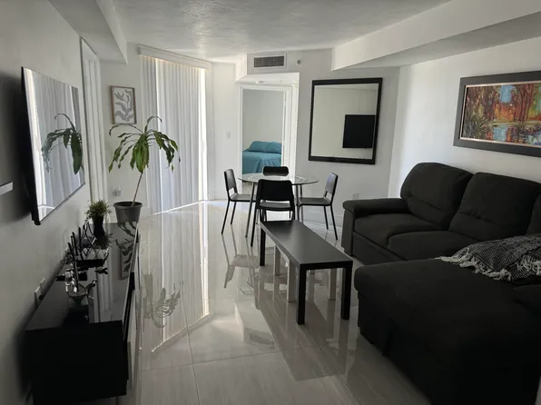 102 SW 6th Ave, Miami, FL