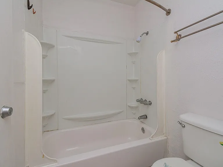 9009 Richmond Ave #411 — Photo 22