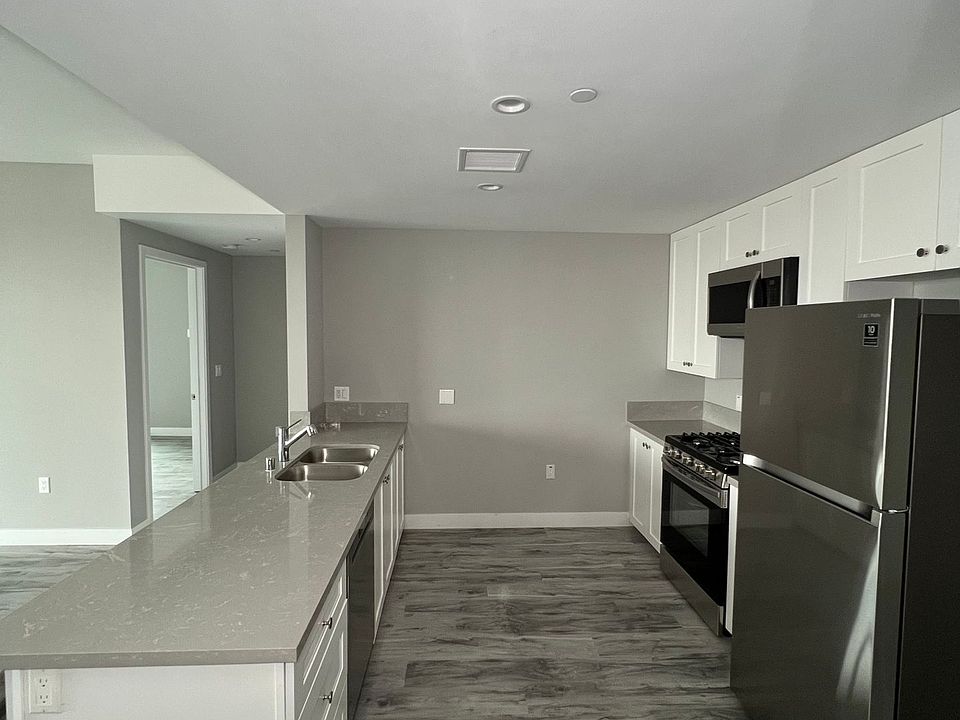 1st image of 849 N Bunker Hill Ave #27f54d806