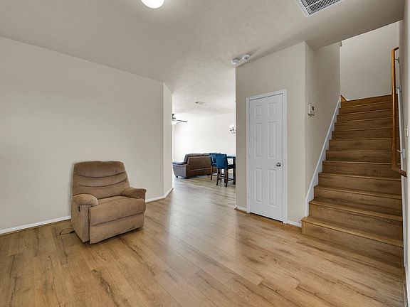 3rd image of 11620 Champions Green Dr